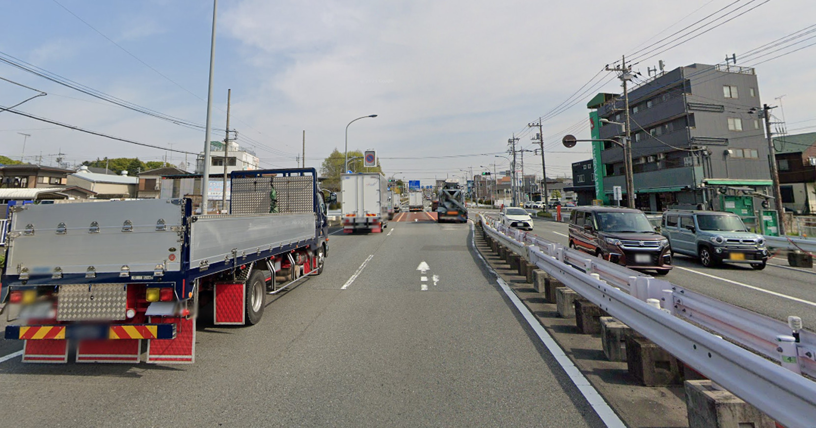 東京都昭島市_2車線道路